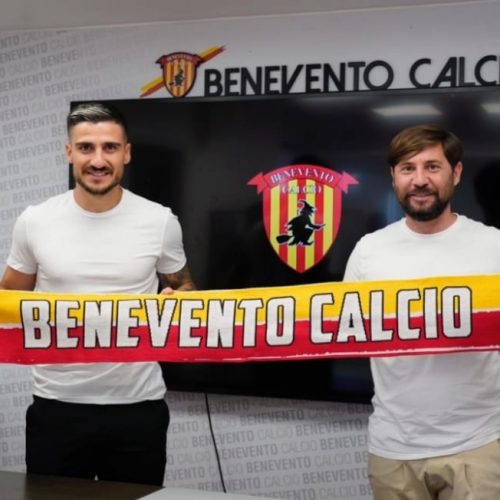 UFFICIALE – Gennaro Acampora è un nuovo centrocampista biancorosso