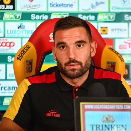 Catanzaro, Brignola: “Per uscire indenni da Bari servirà dimostrarci squadra”