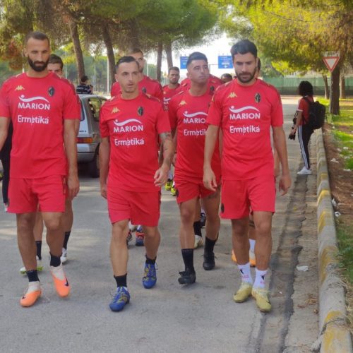 L’allenamento: in gruppo Edjouma e Frabotta. Maiello inizia a correre
