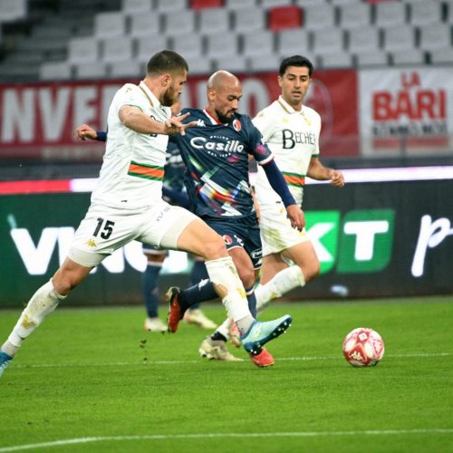 Benali a <i>RadioBari</i>: “Vittoria che ci serviva, ma non abbiamo risolto tutti i problemi. Contratto? Essere in scadenza non è bello”
