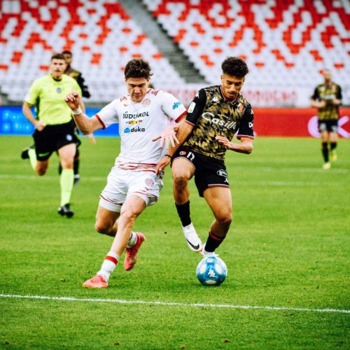 Achik a <i>RadioBari</i>: “La classifica non ci lascia tranquilli, problema mentale. Cosenza e Samp? 6 punti”