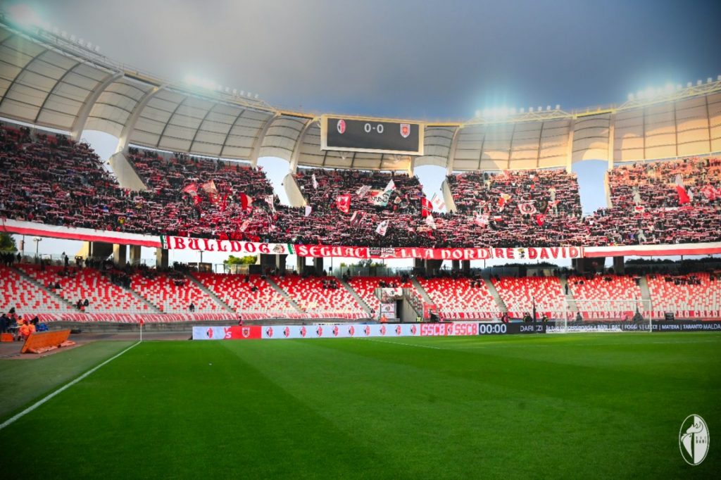 Bari tifosi biglietti Ultras Curva Nord