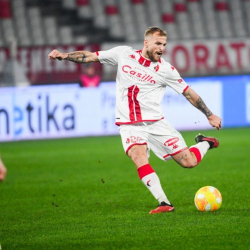 Bari, 25 convocati per la Feralpi. Ok Di Cesare e Sibilli