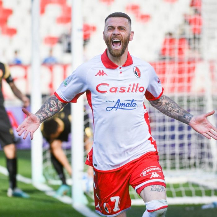 L’augurio di Antenucci verso il futuro: “Il calcio sa essere duro, ma Bari non muore mai”