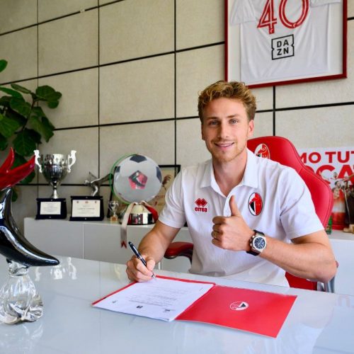 UFFICIALE – Matthias Verreth è un nuovo centrocampista del Bari. Il contratto
