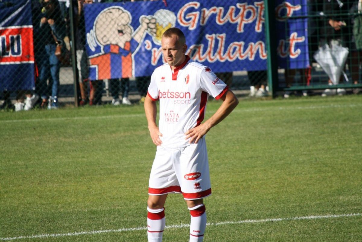 Dickmann Bari difesa