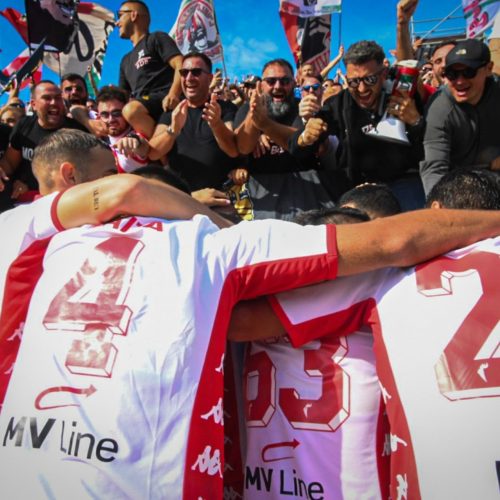 Quella volta che… il Bari primo in classifica vinse a Venezia grazie a Cheddira e Antenucci