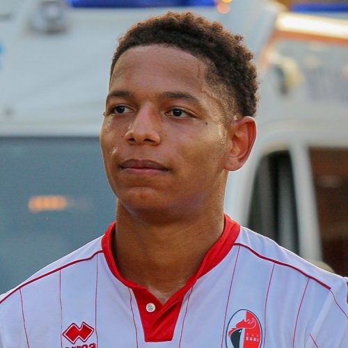 Bari, -4 al Milan. Differenziato per Colangiuli, influenza per Kassama