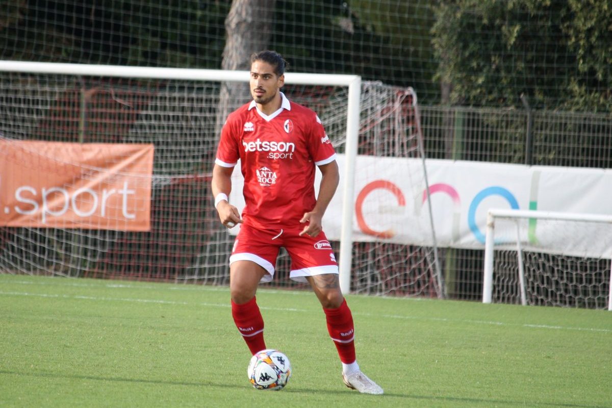 Nikolaou