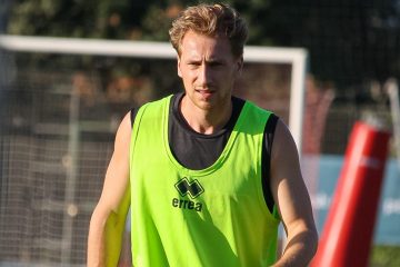 Entella-Bari, le probabili formazioni. Caserta torna a 4? Verreth può riposare, si rivedono le ali