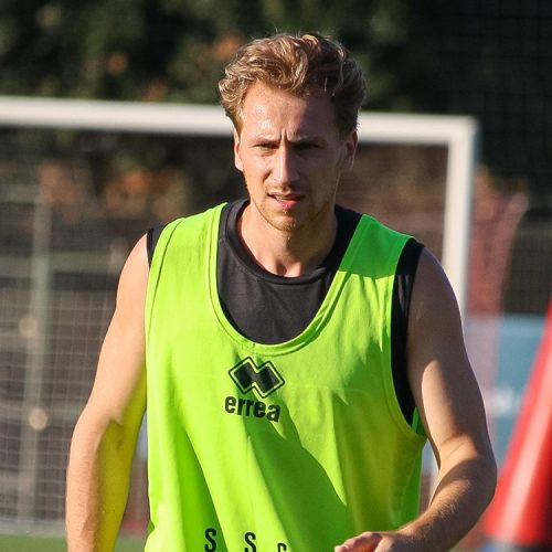 Entella-Bari, le probabili formazioni. Caserta torna a 4? Verreth può riposare, si rivedono le ali