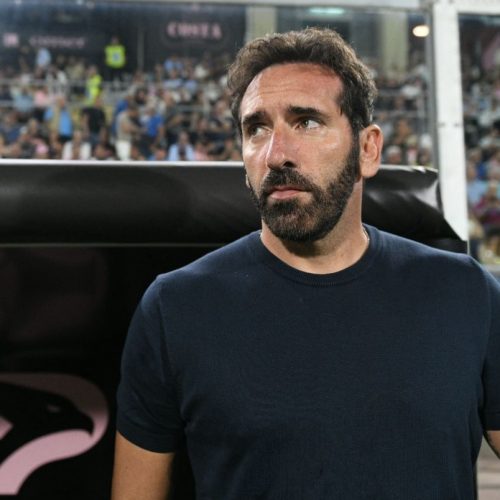 Bari, penultima seduta prima del Padova. Domani parla Caserta