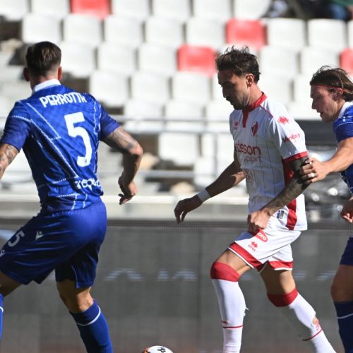 Bari-Padova 2-1, gli highlights della sfida del San Nicola. VIDEO