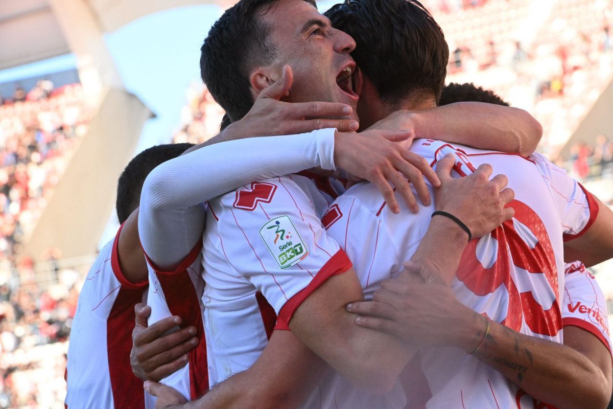 Bari Padova Serie B Moncini