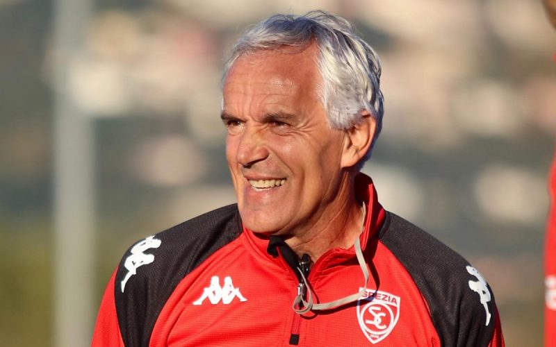 Spezia, Donadoni si presenta: “Vedo voglia e passione. Bari? Non mi piacciono le partenze comode”