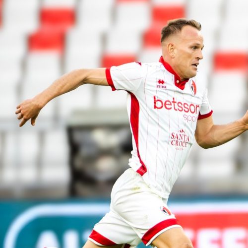 Bari, quando torna Dickmann? L’esterno punta il Pescara