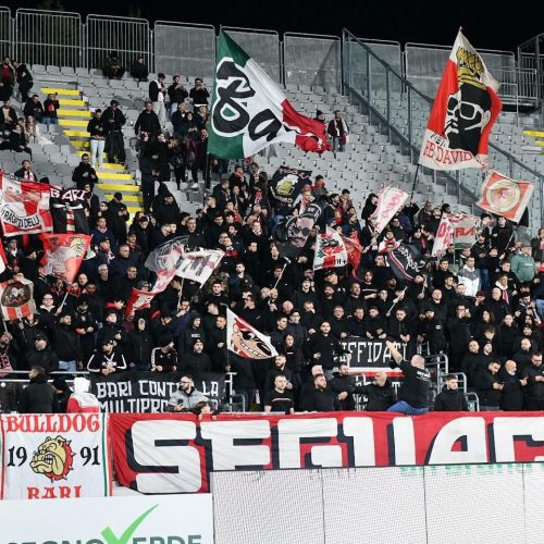 Juve Stabia-Bari, divieto di trasferta per i tifosi ospiti: “Gara ad alto rischio sicurezza”
