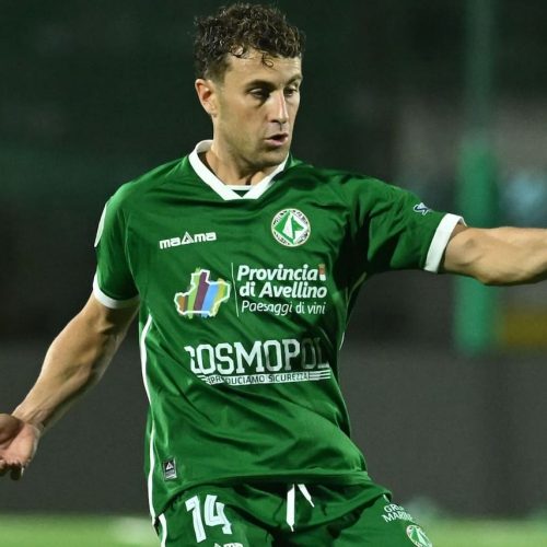 Avellino, Enrici: “A Bari l’Avellino non vince da anni, pensiamo solo a noi stessi”