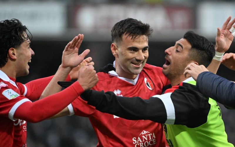 Bari Moncini esultanza