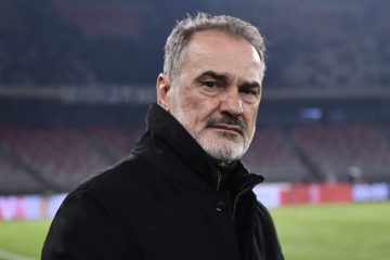 UFFICIALE- Vivarini non è più l’allenatore del Bari. Il comunicato