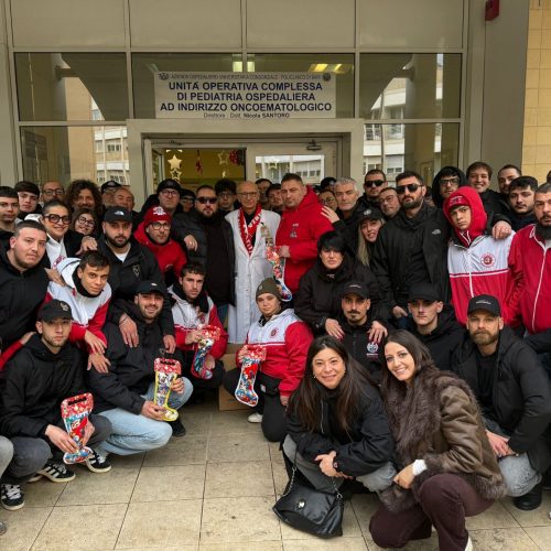 Befana solidale per la Curva Nord: donate calze ai bambini negli ospedali