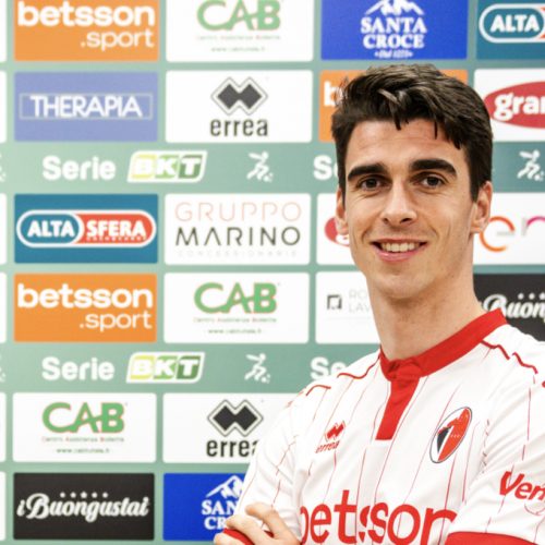 UFFICIALE – Cas Odenthal è un nuovo calciatore del Bari. La formula