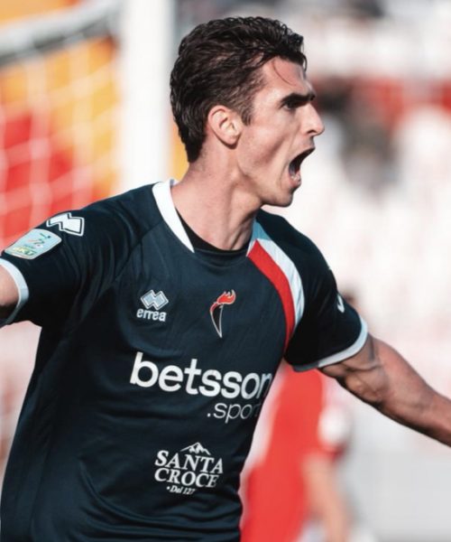 Odenthal già protagonista: gol alla prima, il Bari e Longo non possono farne a meno