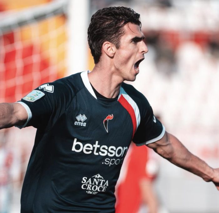 Bari, emergenza infortuni. C’è ottimismo per Rao e Odenthal: il punto di Longo