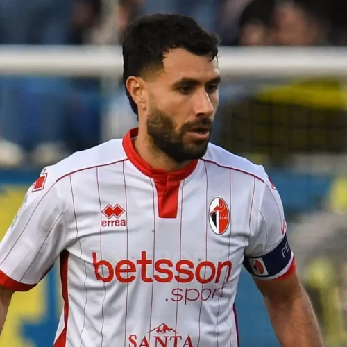 Bari, la salvezza ora è a -5. Successi di Entella e Reggiana, pari Samp: risultati e classifica