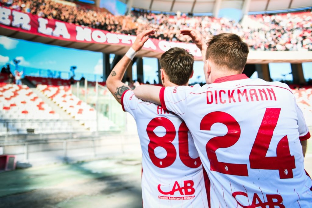 Bari esultanza Artioli