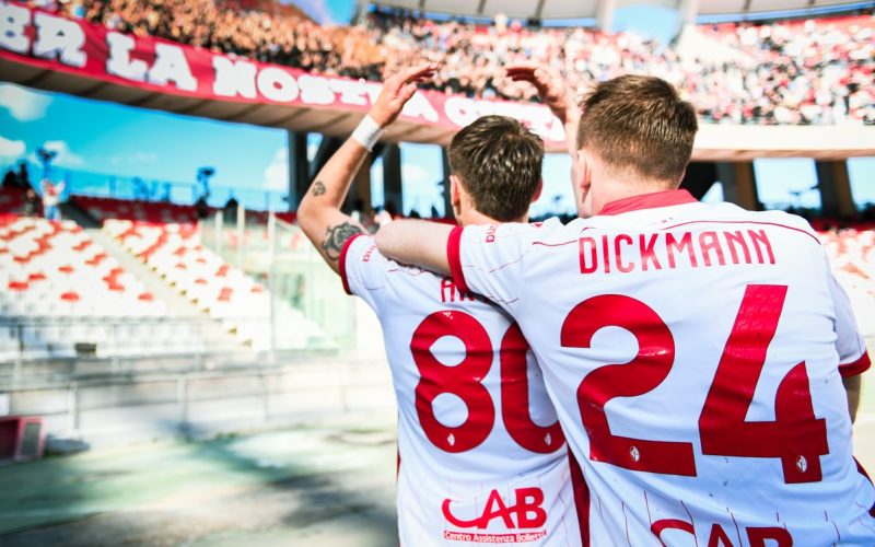 Bari esultanza Artioli