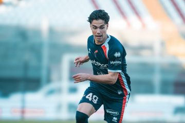 Bari, guai per De Pieri: c’è lesione al retto femorale. I tempi di recupero