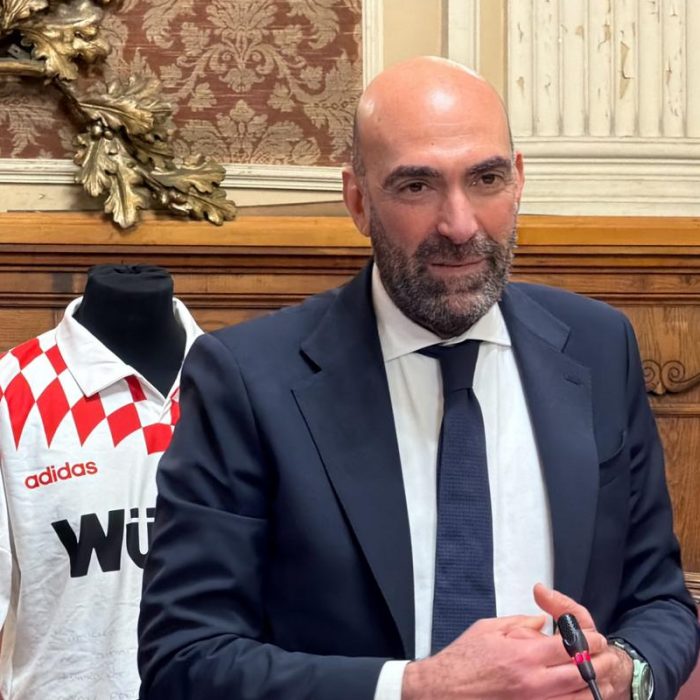 Leccese risponde a Cannito: “Parole sul Bari inconciliabili con il ruolo da sindaco, mai augurarsi il fallimento altrui”