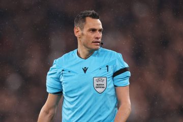 Bari-Entella a Mariani (ha arbitrato Liverpool-PSG), al VAR Dionisi. Precedenti negativi