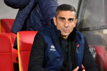Bari, ai saluti anche Longo. Il tecnico rescinderà grazie ad una clausola nel contratto