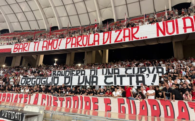 Bari tifosi protti