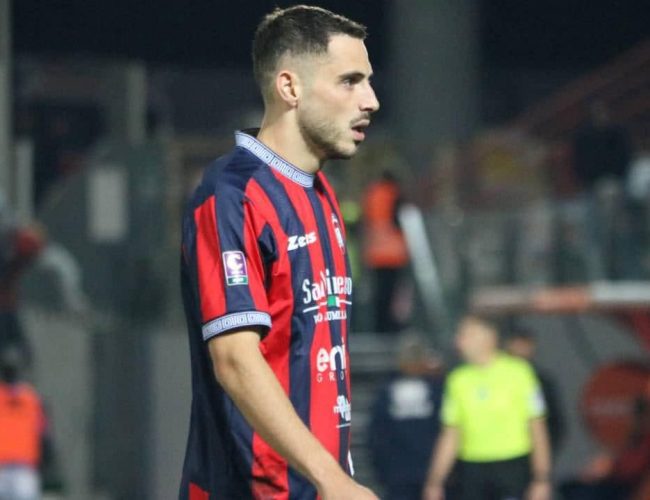 Dal no iniziale all’ok nella notte per quasi mezzo milione: Bari-Guido Gomez, fumata bianca