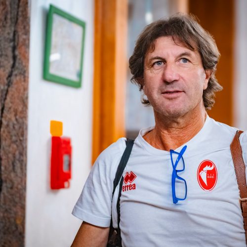 Rastelli: “Impressioni buone, presto nuovi innesti. Il Bari deve giocare a calcio ed essere aggressivo”