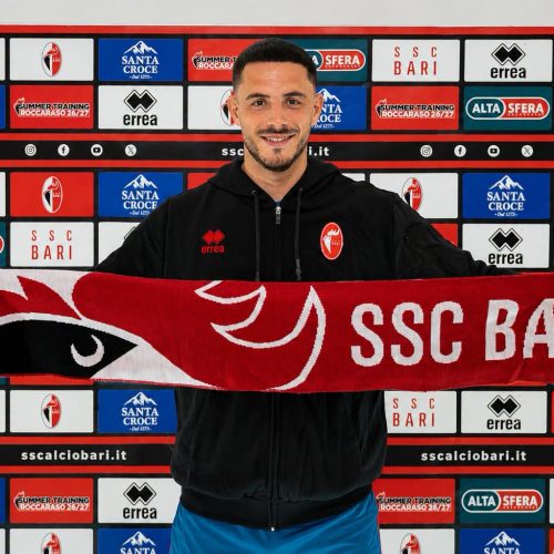 UFFICIALE – Guido Gomez è un nuovo attaccante del Bari. Firma un biennale con opzione
