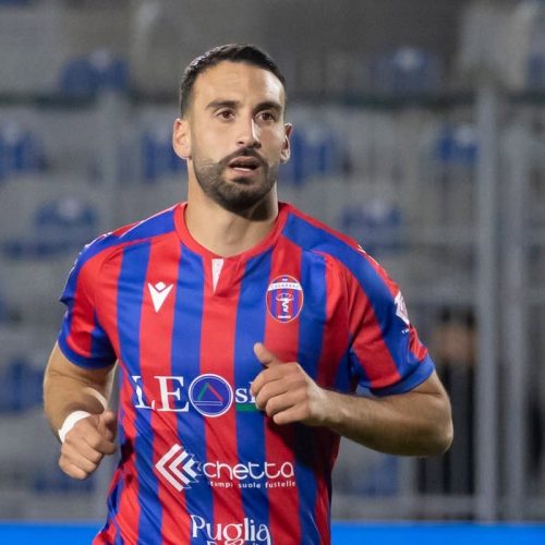 Casarano, Grandolfo: “Al San Nicola a viso aperto. Se segno non esulto. Bari forte, Gomez grande acquisto”