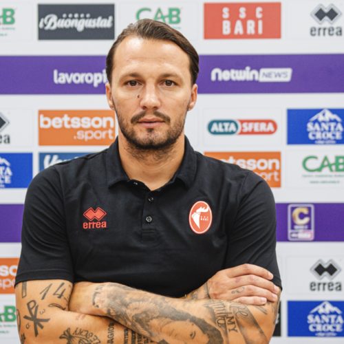 La Romania con Puscas, il Milan, la Conference League e Benali: 5 cose che non sai su Vasile Mogos