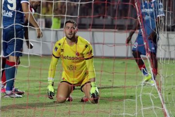 Calciomercato Bari, attenzione alle uscite: Benevento (e non solo) su Cerofolini, Maggiore può partire