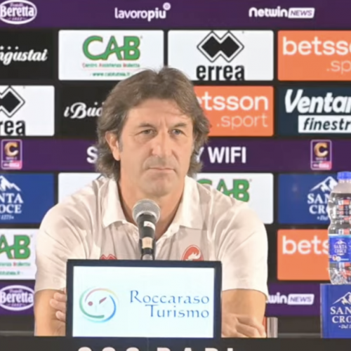 Rastelli: “Allenare il Bari era una mia aspirazione, sono emozionato. Promozione? Dichiararlo mi agevola”