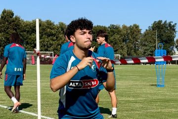 Bari, finalmente Prisco: primo allenamento in gruppo per il classe 2008. Le ultime