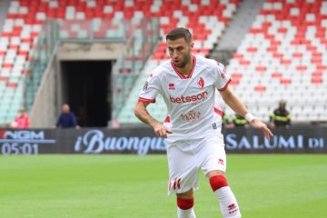 Bari-Scafatese, le probabili formazioni. Dubbio modulo per Rastelli, in avanti Tribuzzi o Esposito, c’è Colangiuli?