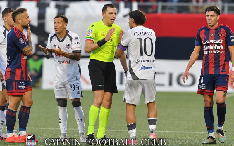 Zago arbitro