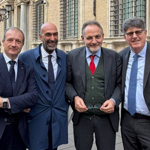 Leccese e 3 deputati incontrano Abodi: “Preoccupazione sulla multiproprietà. Euro2032 opportunità per Bari”