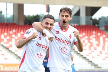 Bari, la frenata continua: Gomez non basta, con la Scafatese è solo 1-1. Fischi del San Nicola deserto